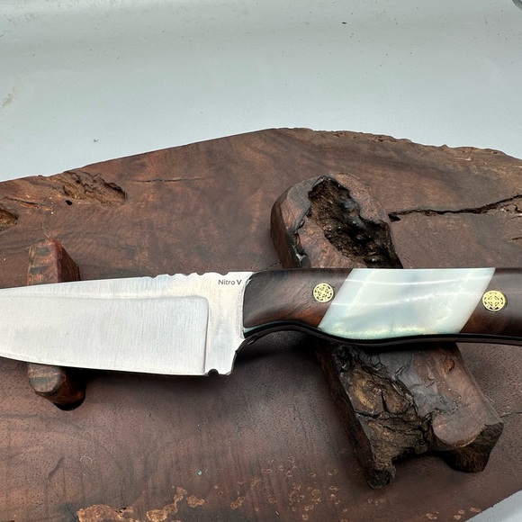 Custom knives - Picture 7 of 7